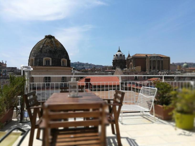 Bed and Breakfast Naples In The History 4M Zewnętrze zdjęcie
